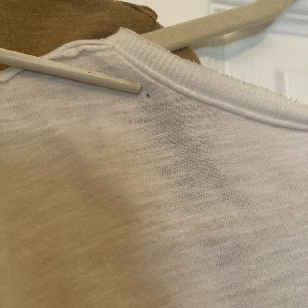 Bundle of two Free People Long Sleeve V Neck Tees, Size Large - Picture 6 of 6